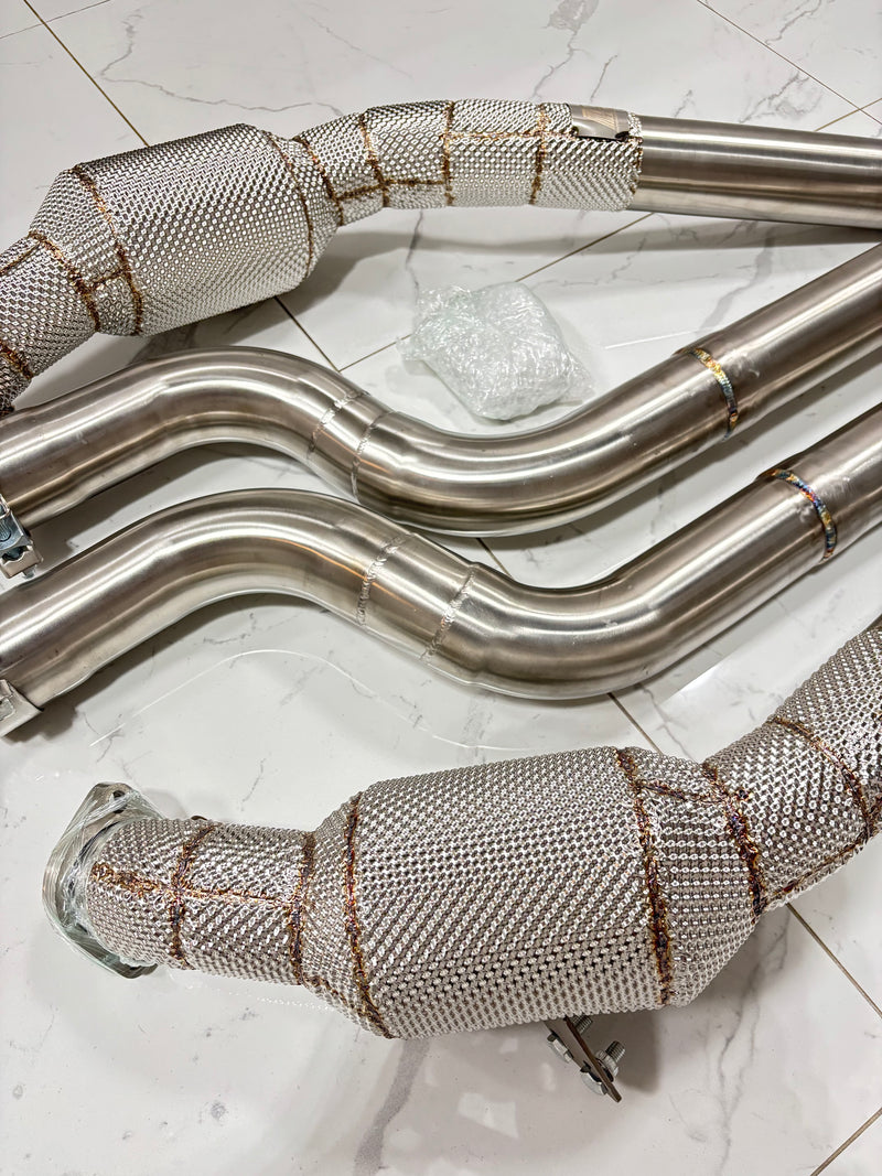 W218 CLS 550/CLS 63 - 200 Cell High Flow Catted Downpipe